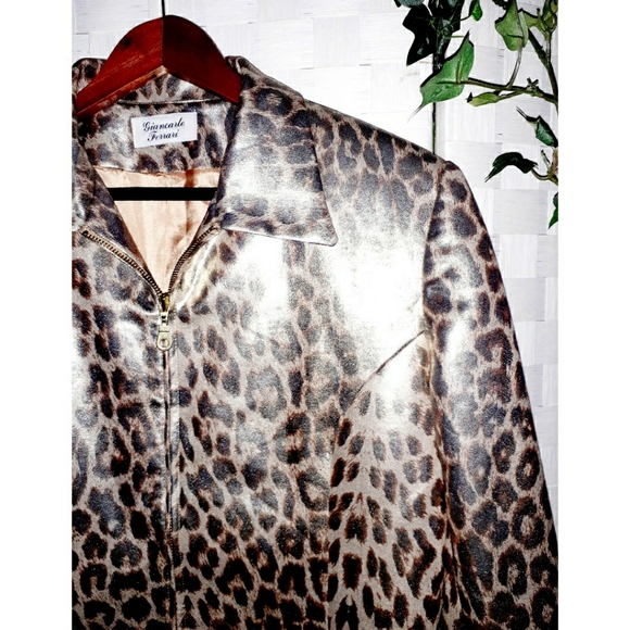 Giancarlo Ferrari Leopard Print Blazer Jacket - Picture 5 of 16